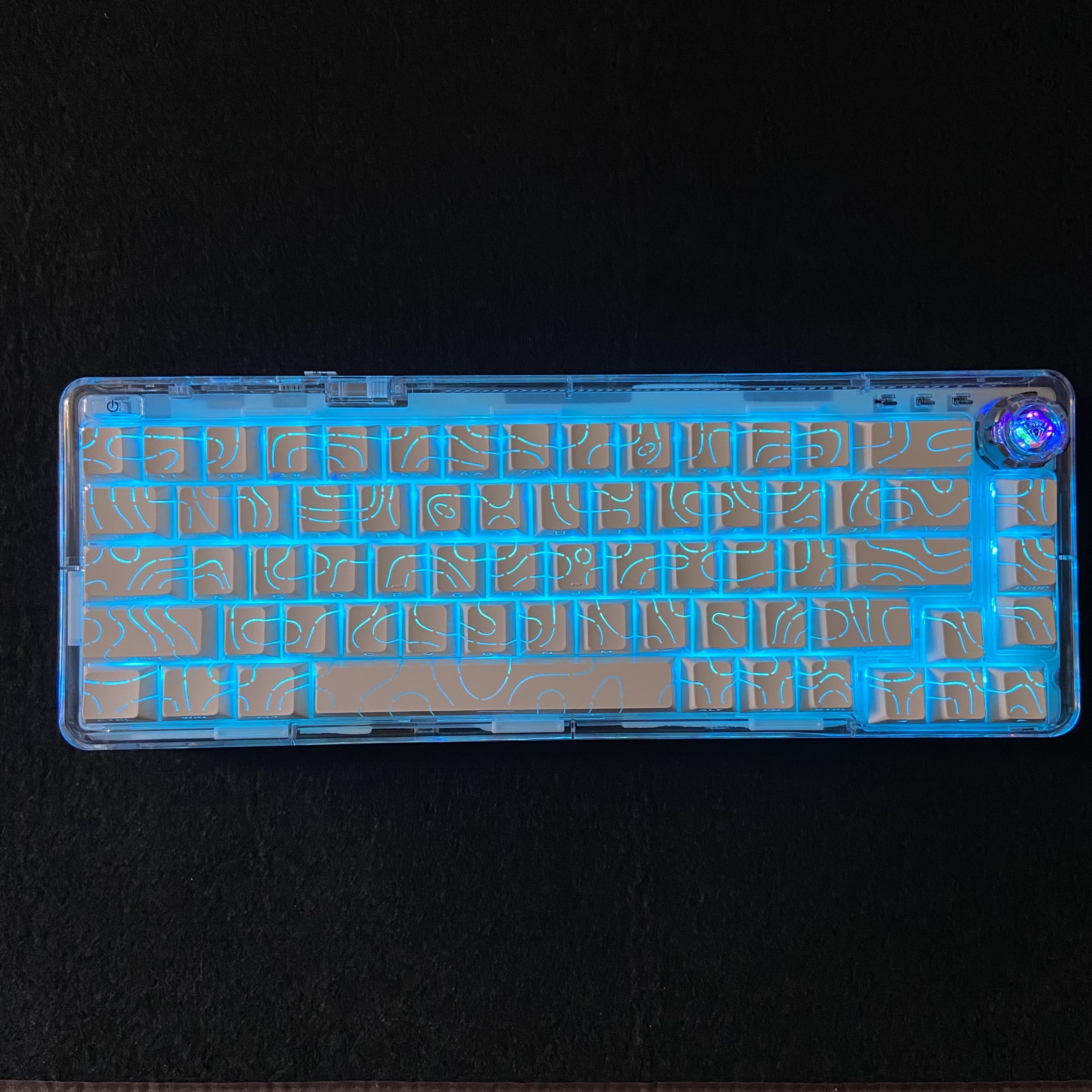 Contour Lines Translucent Keyc - Tippet Line recension och pris